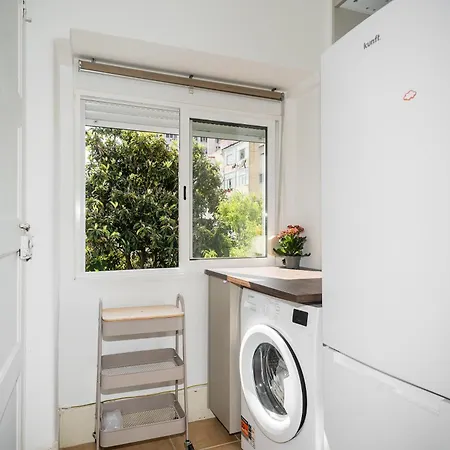 The Family Nest T4 Apartamento Amadora