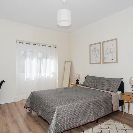 Apartamento The Family Nest T4 Amadora